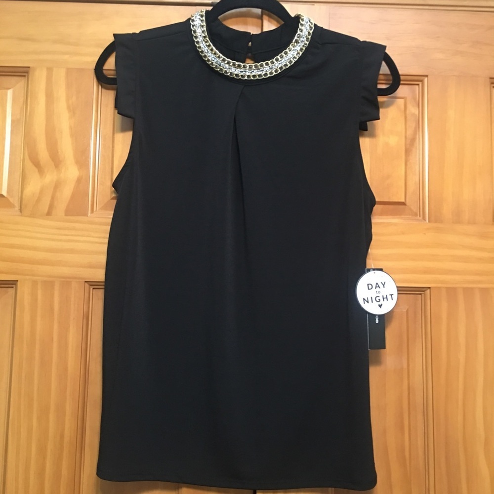 Moa Moa Black NWT Top - Size Medium